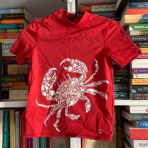 Boys size M (5-6) Lands End swim shirt